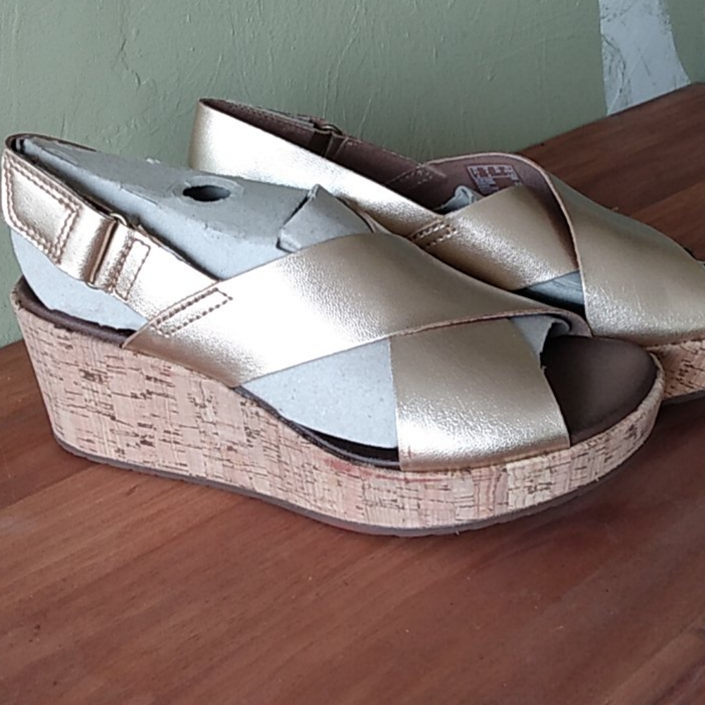 Clark's sandals